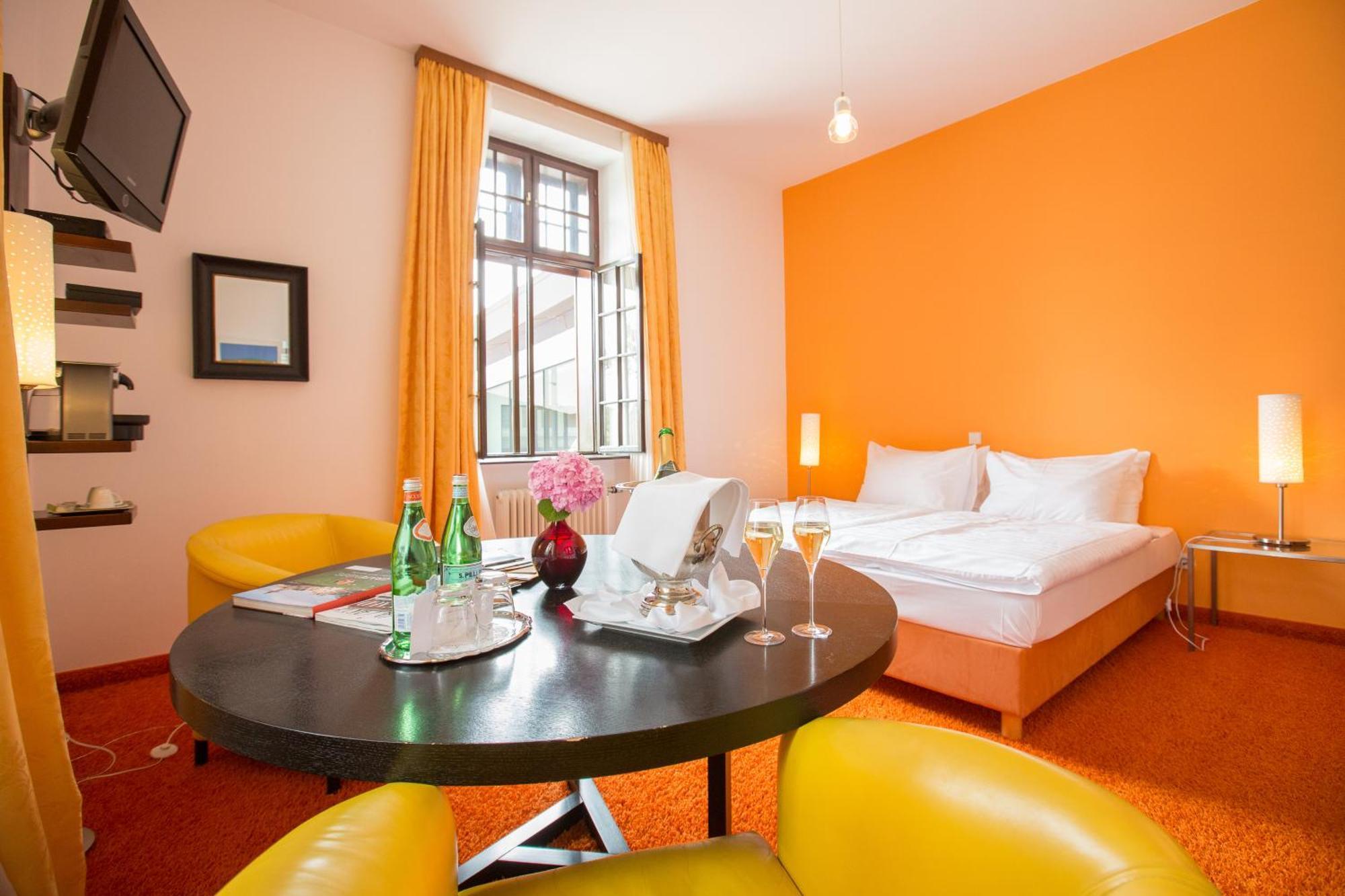 Moerwald Grafenegg Hotel Oda fotoğraf